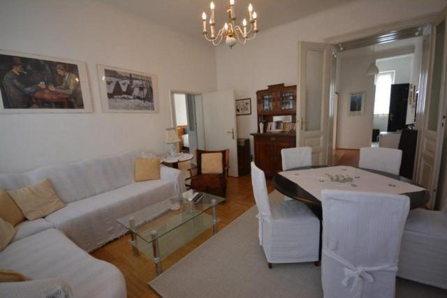 Vienna Holiday Apartments Esterno foto