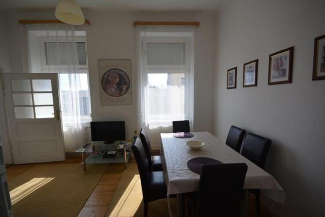 Vienna Holiday Apartments Esterno foto